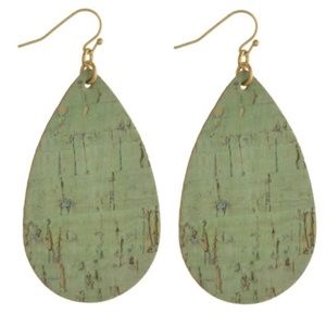 Cork teardrop earrings